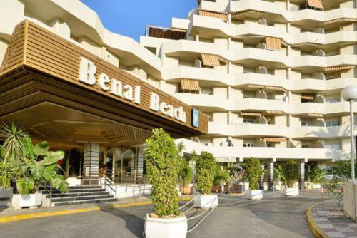 Benalbeach Ocean View Apartment *